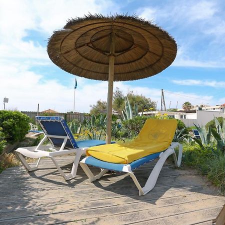 Appartements Acces Prive Plage De La Bergerie Hyères Exterior foto